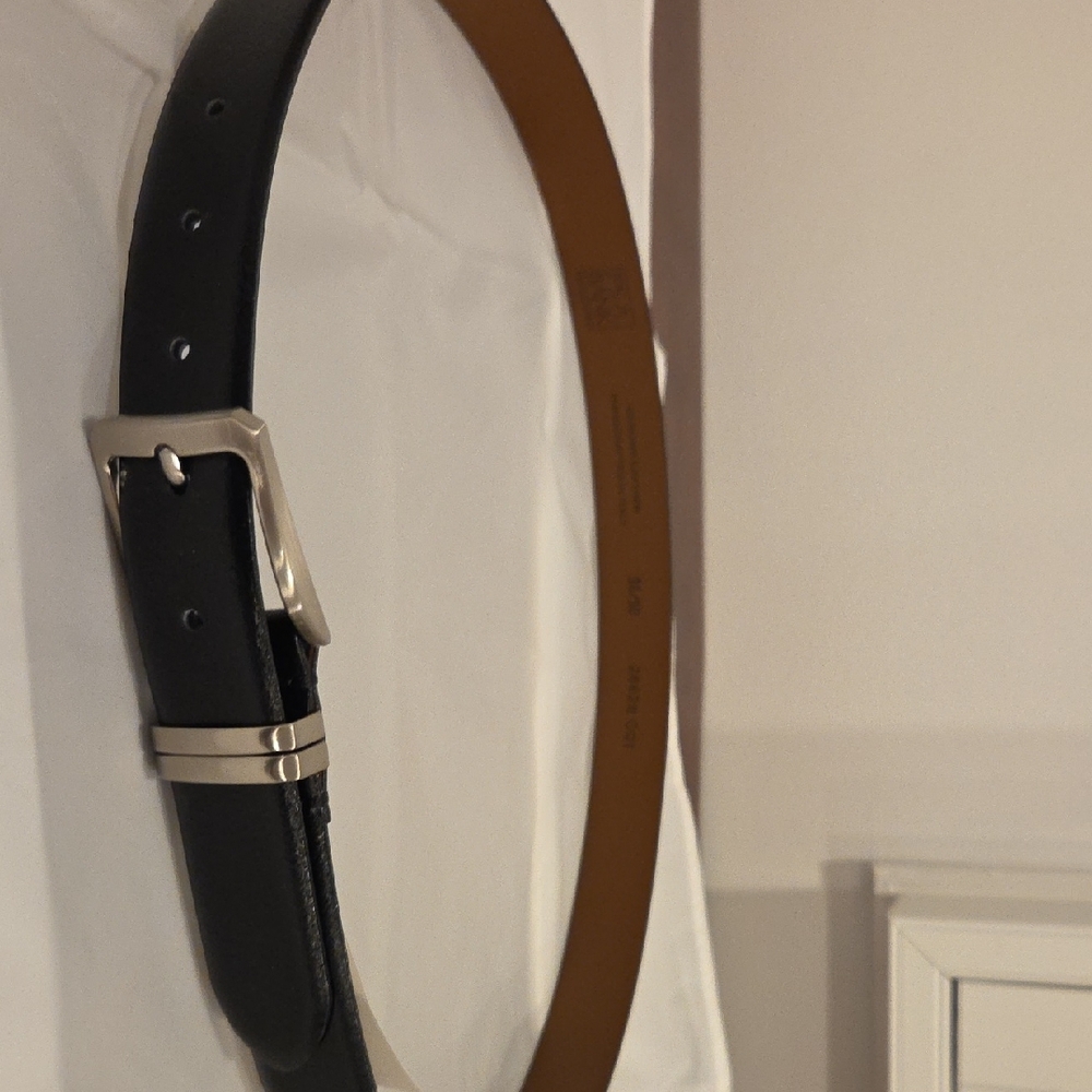 JosA Bank Italian Black Leather Belt 36 New